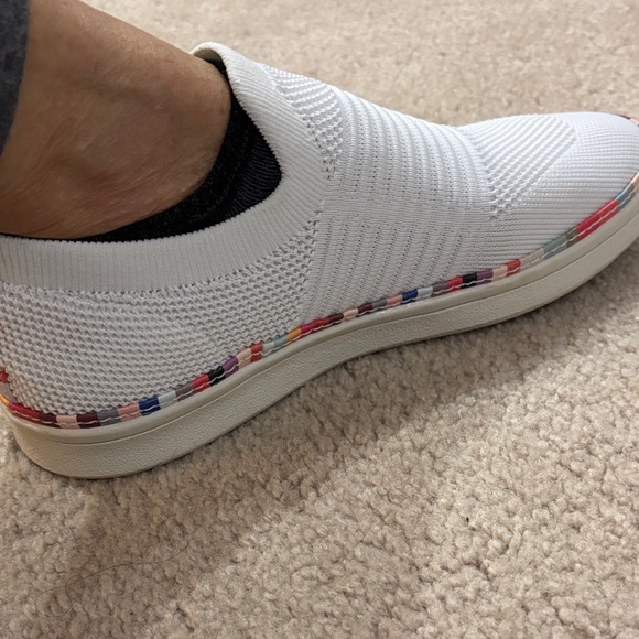 Life Stride White Knit Slip-On Shoe - Picture 10 of 10